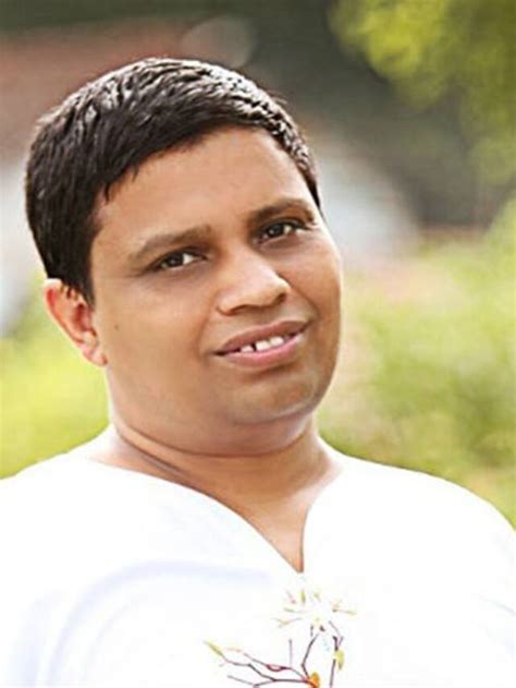 Acharya Balkrishna net worth - bimaloan.net