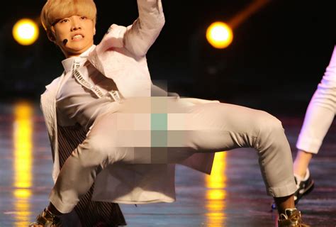 17 Most Shocking Wardrobe Malfunctions Of Male Idols