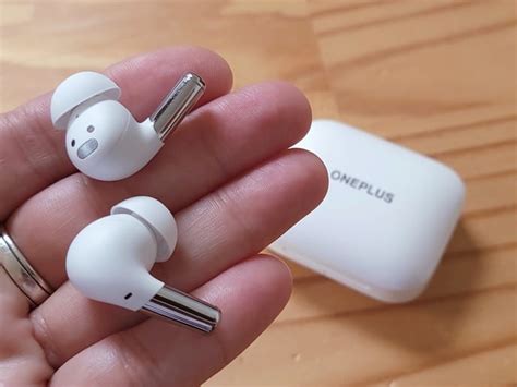 OnePlus Buds Pro Review: Terrific Features, Tunable Sound | HotHardware