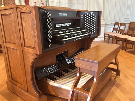 Pipe Organ & Piano's - St. Paul's Lutheran Church