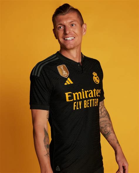 Новая форма «Реала» 23/24 | Footykits.ru - Энциклопедия футбольной формы