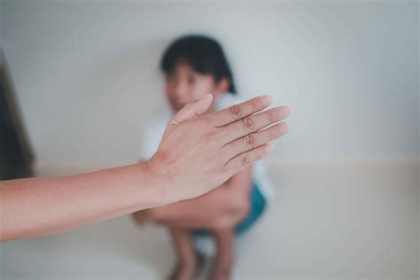¿Es necesario el castigo físico en la crianza?