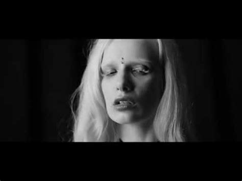 Ню видео - YouTube