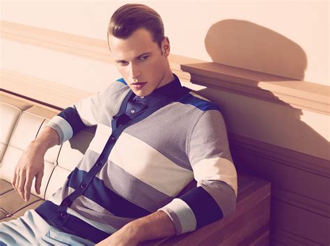 SARAR SPRING/SUMMER 2011 CAMPAIGN & LOOKBOOK