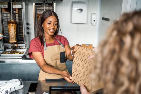 Essex Restaurant Scheduling: Small Business Success Blueprint - myshyft.com