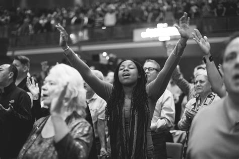 Female Worshipping Porn