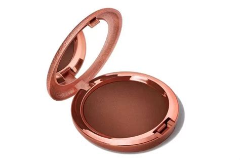 How to pick the right bronzer formula and placement for your complexion ...