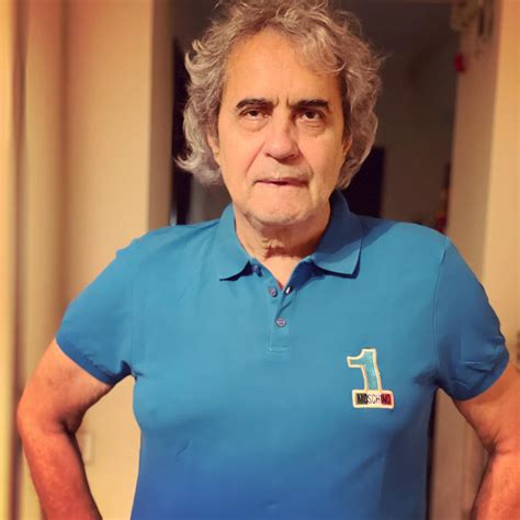 Cristi Minculescu împlinește astăzi 64 de ani. S-a despărțit de femeia