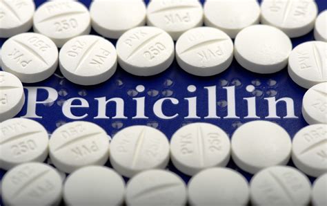 Penicillins: Uses, Side Effects, Dosages, Precautions