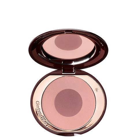 CHARLOTTE TILBURY Двухцветные румяна Cheek To Chic, Pillow Talk купить ...