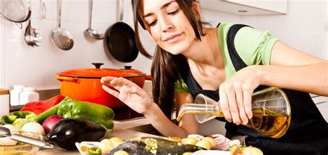 Gambar Orang Lagi Masak - 48+ Koleksi Gambar