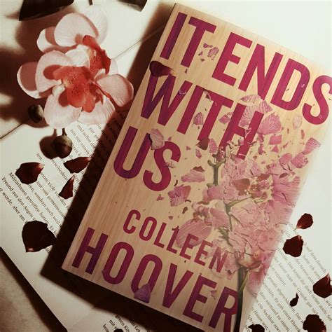 IT ENDS WITH US von Colleen Hoover [Rezension] - writtenbetweenthelines
