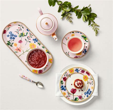 Maxwell & Williams Teas & C's Contessa Tea For One with Infuser (Rose