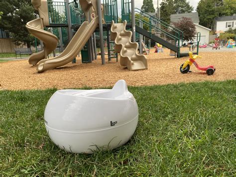 Why Peeing Your Pants in Seattle is Not a Personal Failure » The Urbanist