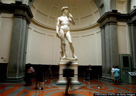 9 Places You'll Never, Ever Take A Picture | HuffPost