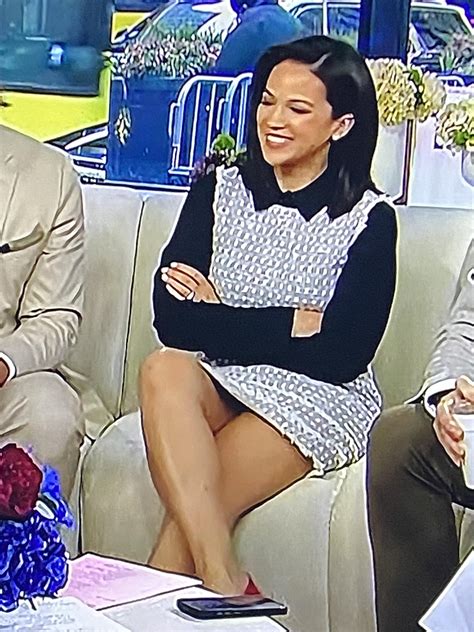 Laura Jarrett 3/19/24 : r/CurvyNewsWomen