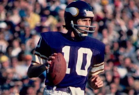 10 Oldest Quarterbacks to Play in the Super Bowl - Oldest.org