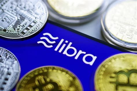 Opinion: A New Era of Global Payments Is Coming - Caixin Global