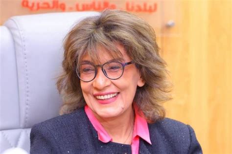 smah anor tkshf koalys aaodtha al alsah alfny baamlyn fy rmdan fydyo