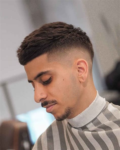 Low Taper Haircut: The Ultimate Guide For Men