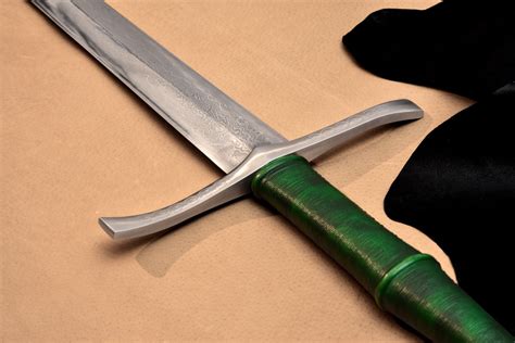 Oakeshott XVII European longsword MK008