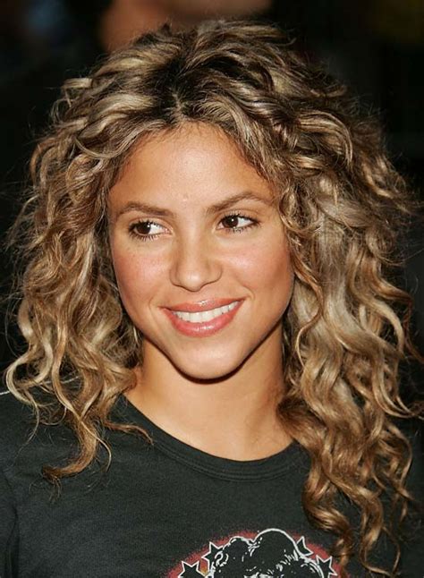 Medium Curly Hairstyles - These 40 Styles Are The Hottest