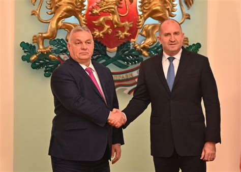 Радев видя добър знак в посещението на Орбан за Игнажден - Защото ...