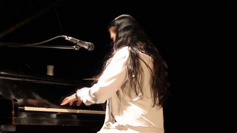 Maria Saprina - "Ocean" - YouTube