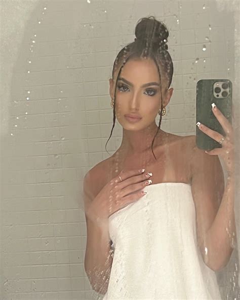 ur internet gfs | 🧼 | Instagram