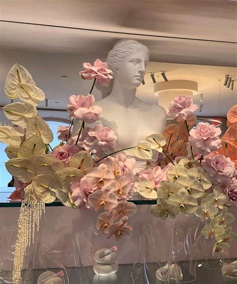 Glossier (@glossier) • Instagram photos and videos | Arte creativo ...