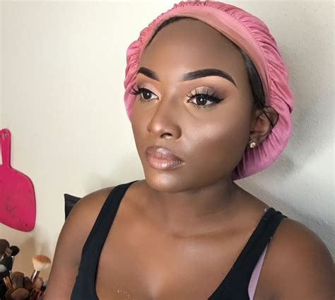 Natural Makeup Look For Brown Skin