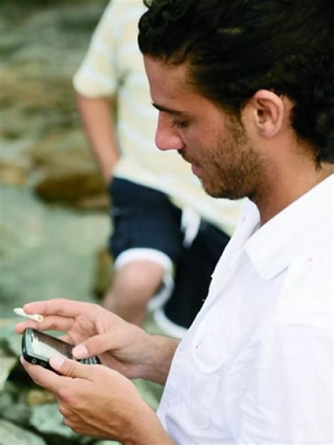 Why the acting style of Erick Elías is perfect for Hollywood 16