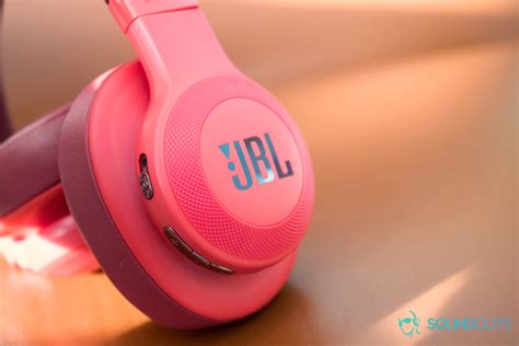 JBL E55BT review - SoundGuys