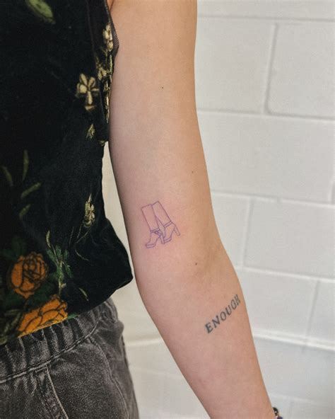 Maddie Olson | PMU + Fine Line Tattoo Artist (@_alignedink) • Instagram