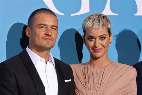 Katy Perry e Orlando Bloom ficam noivos no Dia dos Namorados - 15/02