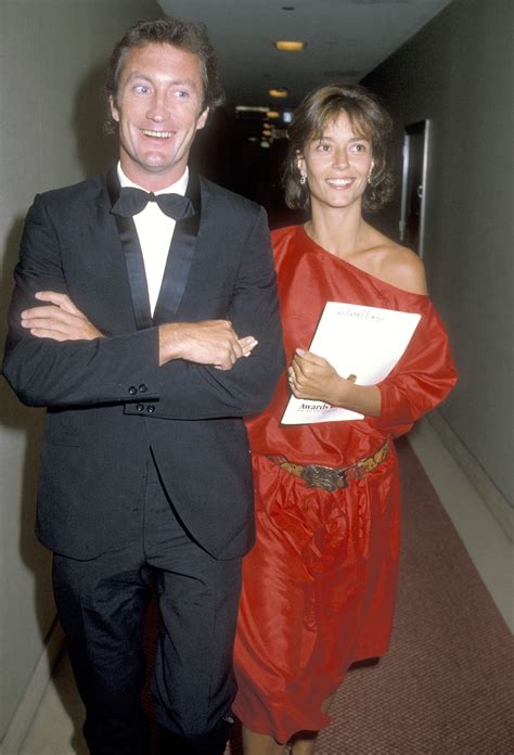 'Thorn Birds' Rachel Ward Looks 'Stunning' at 65 - She Found Love with