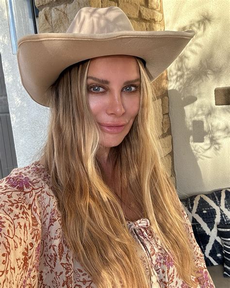 Xenia Seeberg (@xenia_seeberg) • Instagram photos and videos