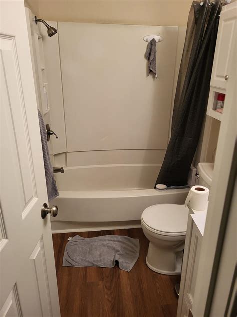 Bathroom Remodeling Bloomington, IL | Re-Bath