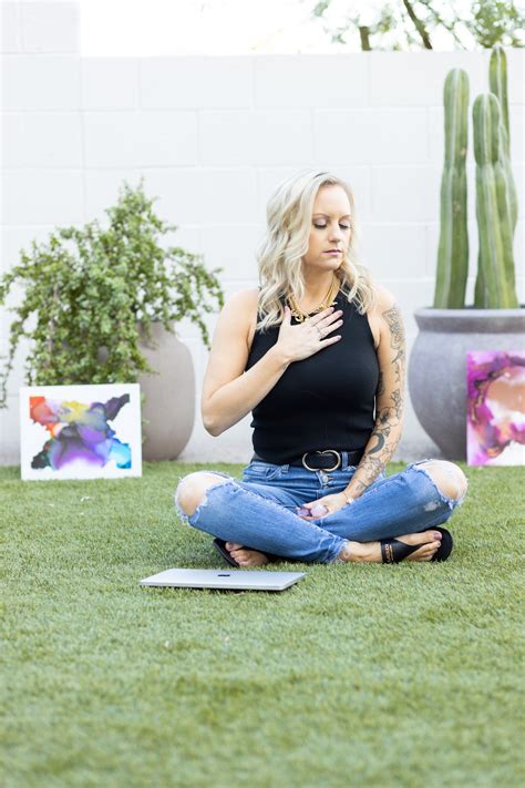 Jenna Webb Art - How to sell art online tips and marketing strategies