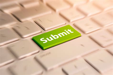 Arthroscopic Repair of Gluteus Medius Tears in Hip Arthroplasty