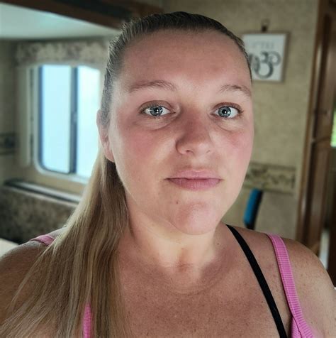 Mae Mae - 💰 WE GET paid for engagement so when you see... | Facebook