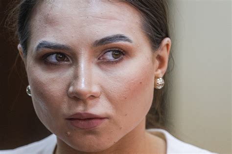 С блогера Лерчек сняли запрет на пользование соцсетями