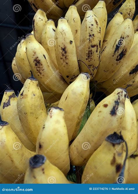 Bananas As Food are a Source of Energy & X28;carbohydrates& X29; and