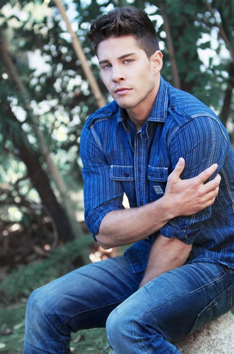 Dean Geyer