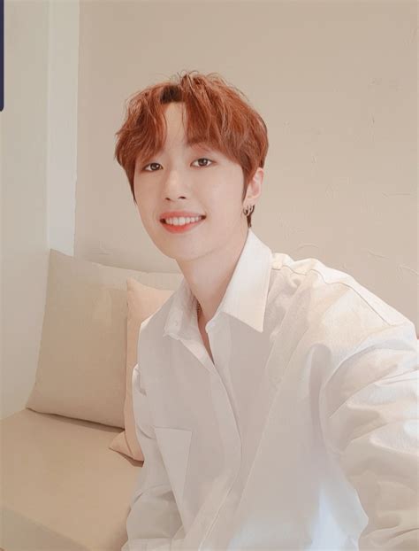 mont_official on Twitter: "#빛새온 #몬트 오늘도행복한주말보내 민트들