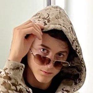 Lil Mabu - Edad, Familia, Biografía | Famous Birthdays
