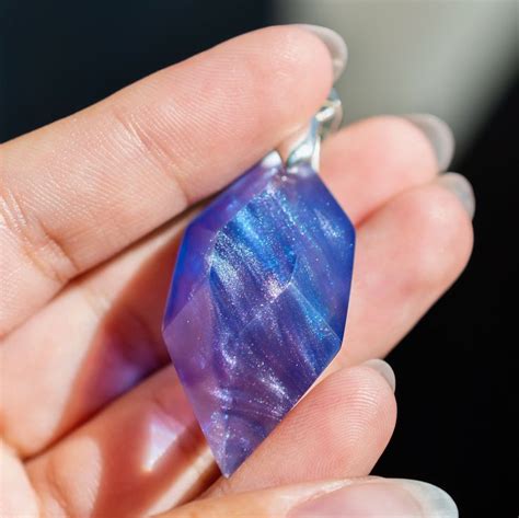 Пин на доске Crystal | Кристаллы, Украшения, Кулон