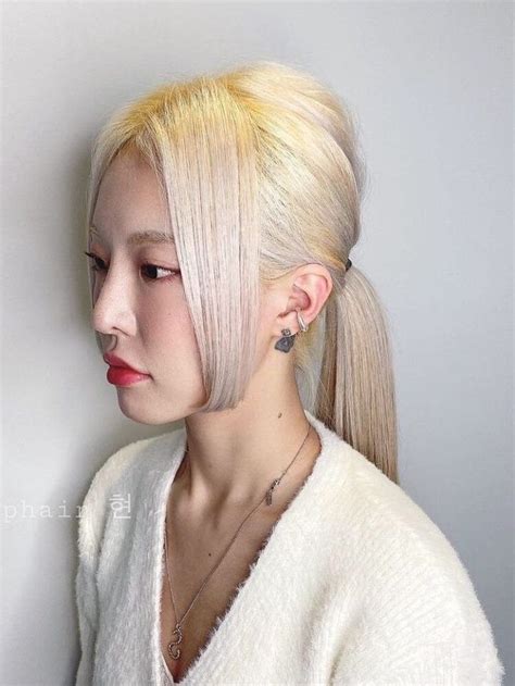 13 Chic and On-Trend Hime Haircut Ideas in Korea