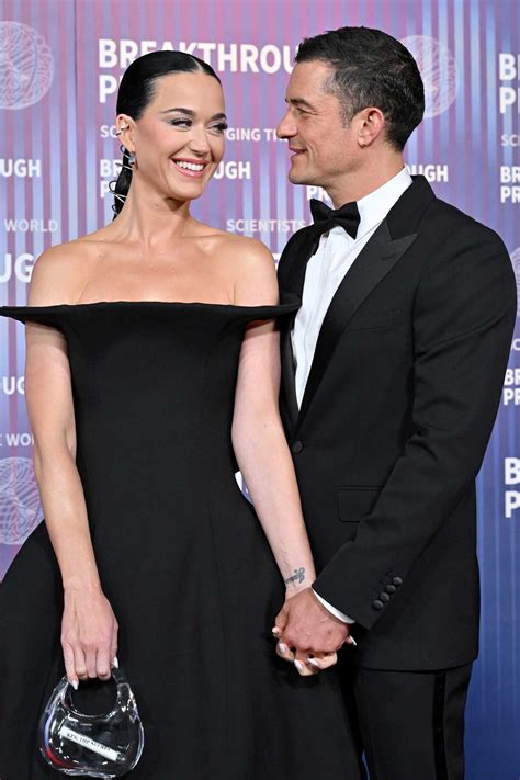 What Celebrity Relationship Experts Say About Orlando Bloom And Katy Perry's Enduring Love Image 11