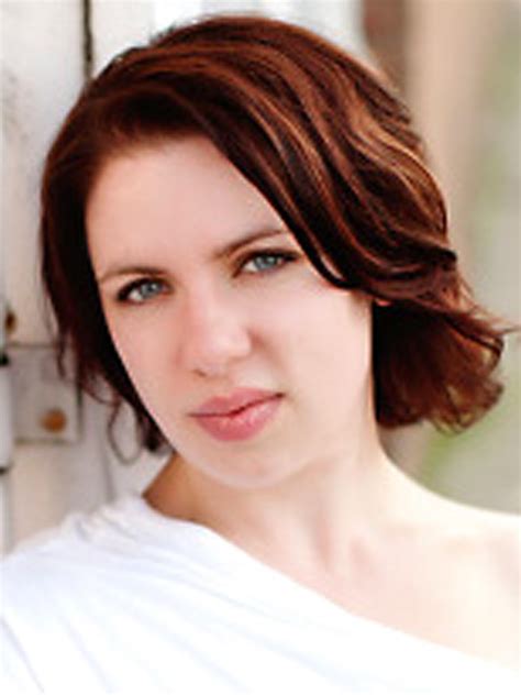 This Katee Owen GIF Is Simply Unbelievable